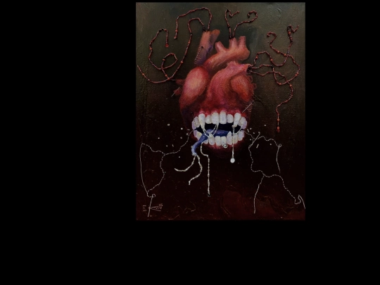 ArtFullScreen/HeartWithTeeth screenshot